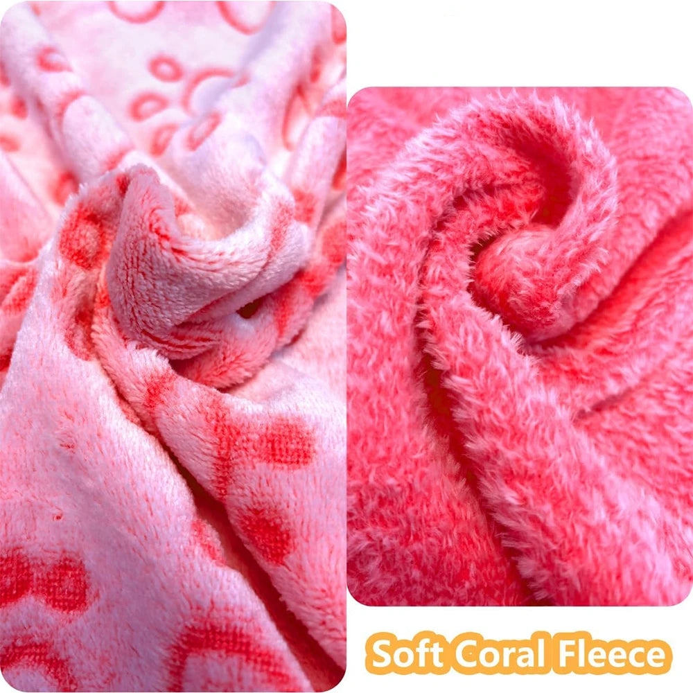 Ultra Soft Paw Print Pet Blanket β Indoor & Outdoor Use